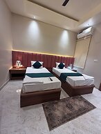 Infinity Hotel