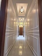 Infinity Hotel