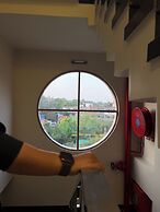 Infinity Hotel