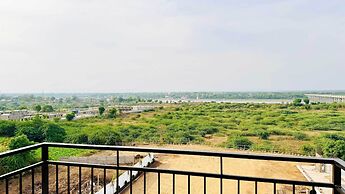 Mandhata Riverview Palace