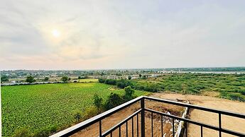 Mandhata Riverview Palace