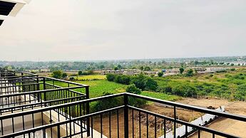 Mandhata Riverview Palace