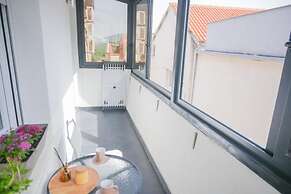 Modern apartment Zeravica with balcony