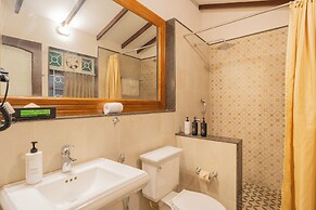 Alaya Stays Casa do Mar Heritage 4BHK