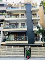 Fortune Home Service Apartment 4BHK J191