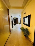 Fortune Home Service Apartment 4BHK J191