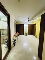 Fortune Home Service Apartment 4BHK J191