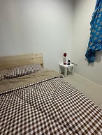 HulaFling Homestay