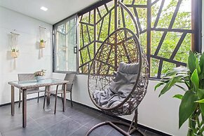 6BD with Balcony Jacuzzi Next to LLERAS
