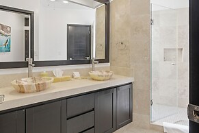 Beachfront Apartments at Vivo Resorts