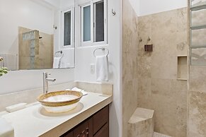 Beachfront Apartments at Vivo Resorts