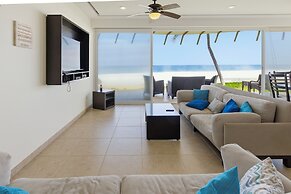 Beachfront Apartments at Vivo Resorts