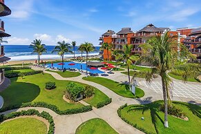 Beachfront Apartments at Vivo Resorts