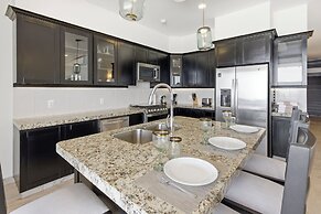 Beachfront Apartments at Vivo Resorts