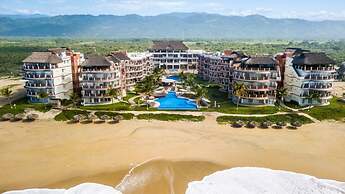 Beachfront Apartments at Vivo Resorts