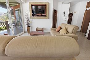Beachfront Apartments at Vivo Resorts