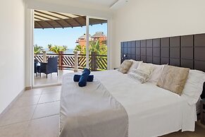Beachfront Apartments at Vivo Resorts