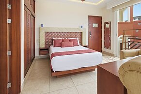 Beachfront Apartments at Vivo Resorts