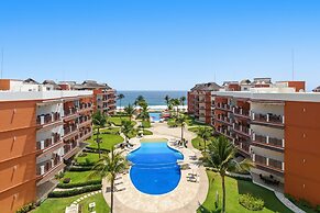 Beachfront Apartments at Vivo Resorts