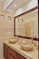 Beachfront Apartments at Vivo Resorts