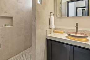 Beachfront Apartments at Vivo Resorts