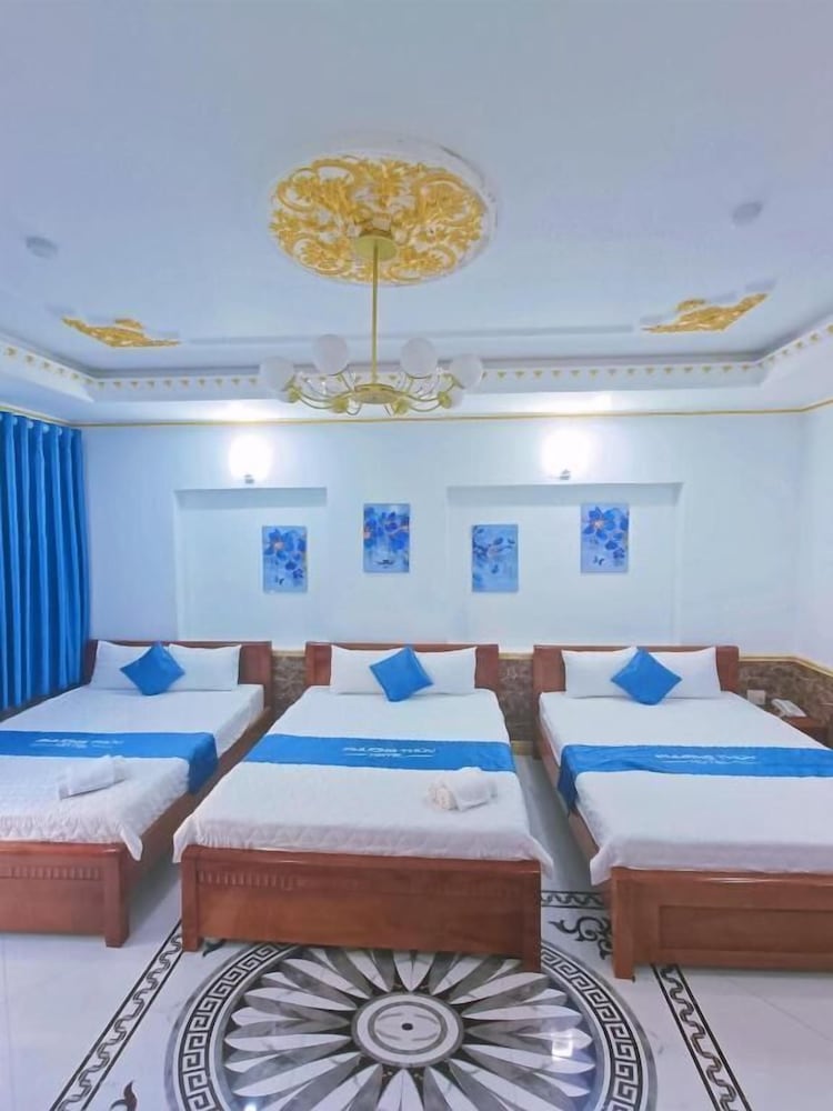 Phuong Thuy Hotel