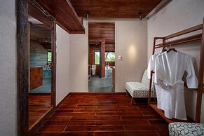 Pho Co - OQ Hanoi Stay