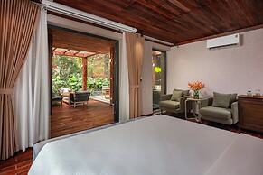 Pho Co - OQ Hanoi Stay