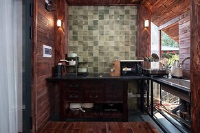 Pho Co - OQ Hanoi Stay