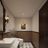 MMK Boutique Hotel