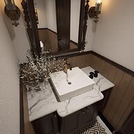 MMK Boutique Hotel
