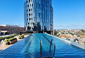 Stylish Edge Apartment Albert Park & Bay