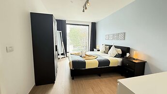 Polished Antwerp Stay Steps to Hub
