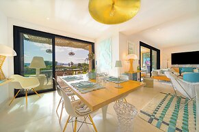 Exceptional Villa a/c 4br/8p With Pool & Sea View