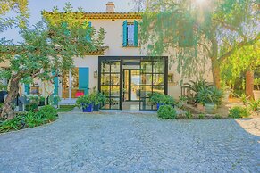 Exceptional Villa a/c 4br/8p With Pool & Sea View