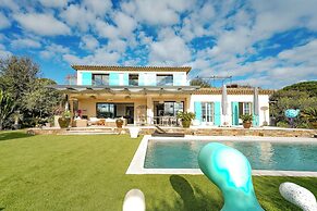 Exceptional Villa a/c 4br/8p With Pool & Sea View