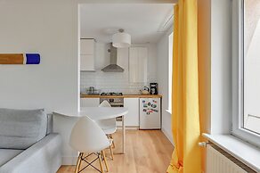 Surfer by Grand Apartments