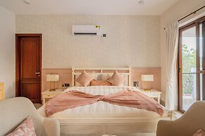 ELIVAAS Villa Paraiso 4 BHK with Pool