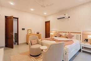 ELIVAAS Villa Paraiso 4 BHK with Pool