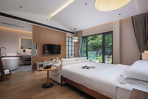 Dyed Mount Boutique Hotel