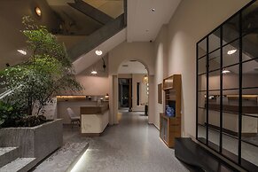 Dyed Mount Boutique Hotel
