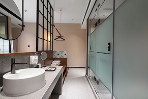 Dyed Mount Boutique Hotel