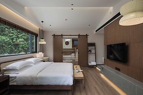 Dyed Mount Boutique Hotel