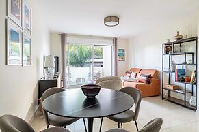 Spacious Apartment a/c 1br/4p - With Pool