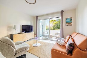 Spacious Apartment a/c 1br/4p - With Pool
