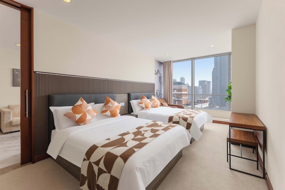 Shanghai Bund Suhepan Apartment