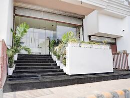 Deluxehotel Shikha Continantal