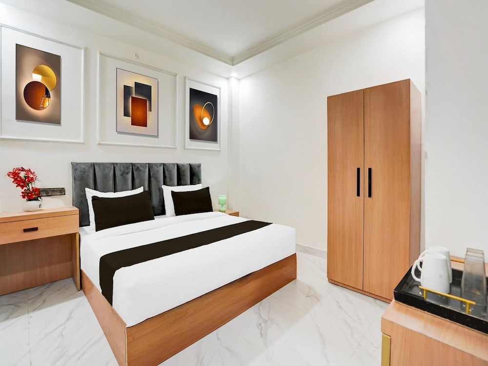 Deluxehotel Shikha Continantal