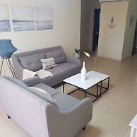 2BR Condo With Pool, Walk to Beach, Bávaro