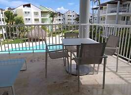 Beachfront 1BR , Playa Turquesa, Beach Access